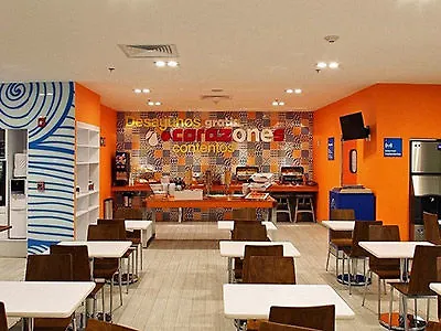 One Ciudad De Periferico Hotel