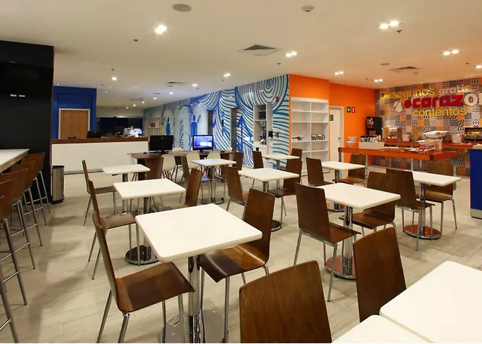 Hotel One Ciudad De Periferico 3*